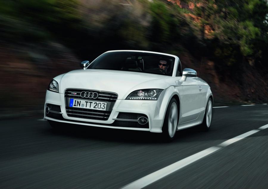  Audi TTS Roadster (8J) 2010 года  (WW) (фото 5 из 30)